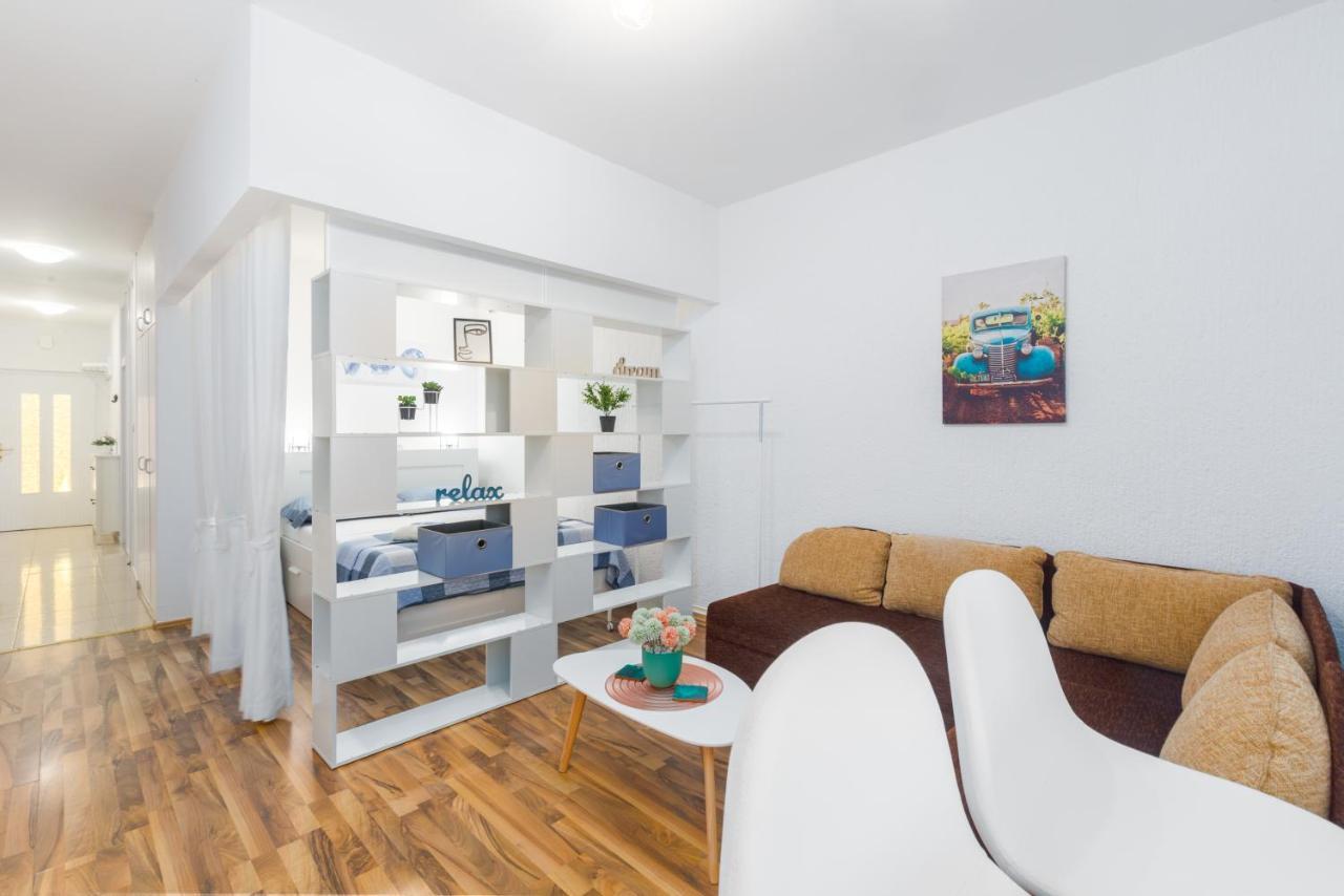 Family Apartment Romina Vrsar Exterior foto