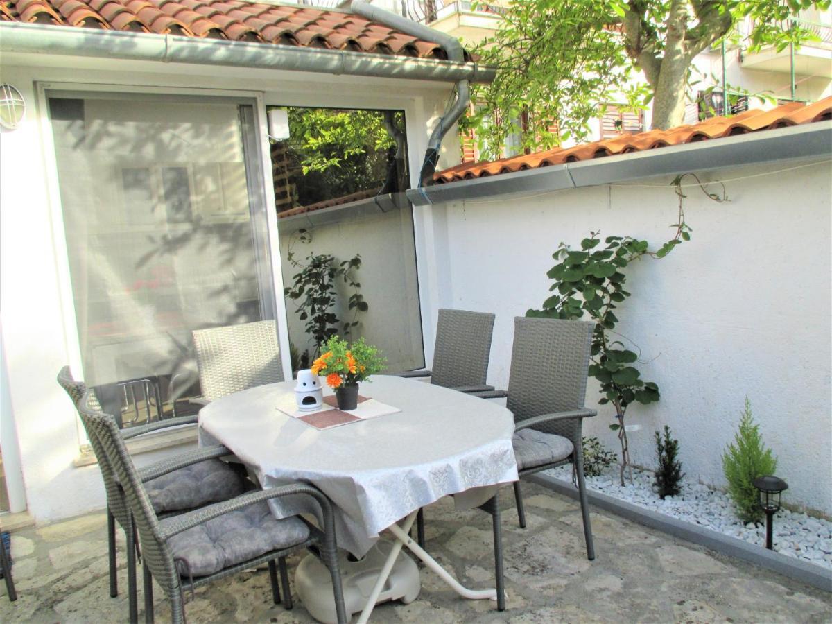 Family Apartment Romina Vrsar Exterior foto